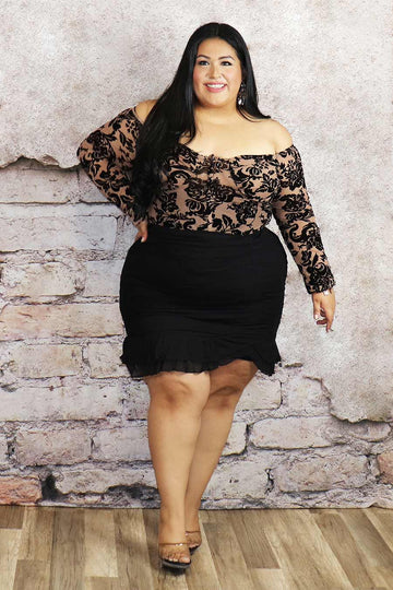 Ariana Falda Corta/Falda Divas Plus